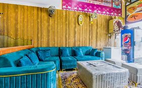 Utsav Hotel